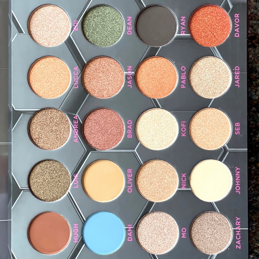 NEW Barbarella Eyeshadow Palette